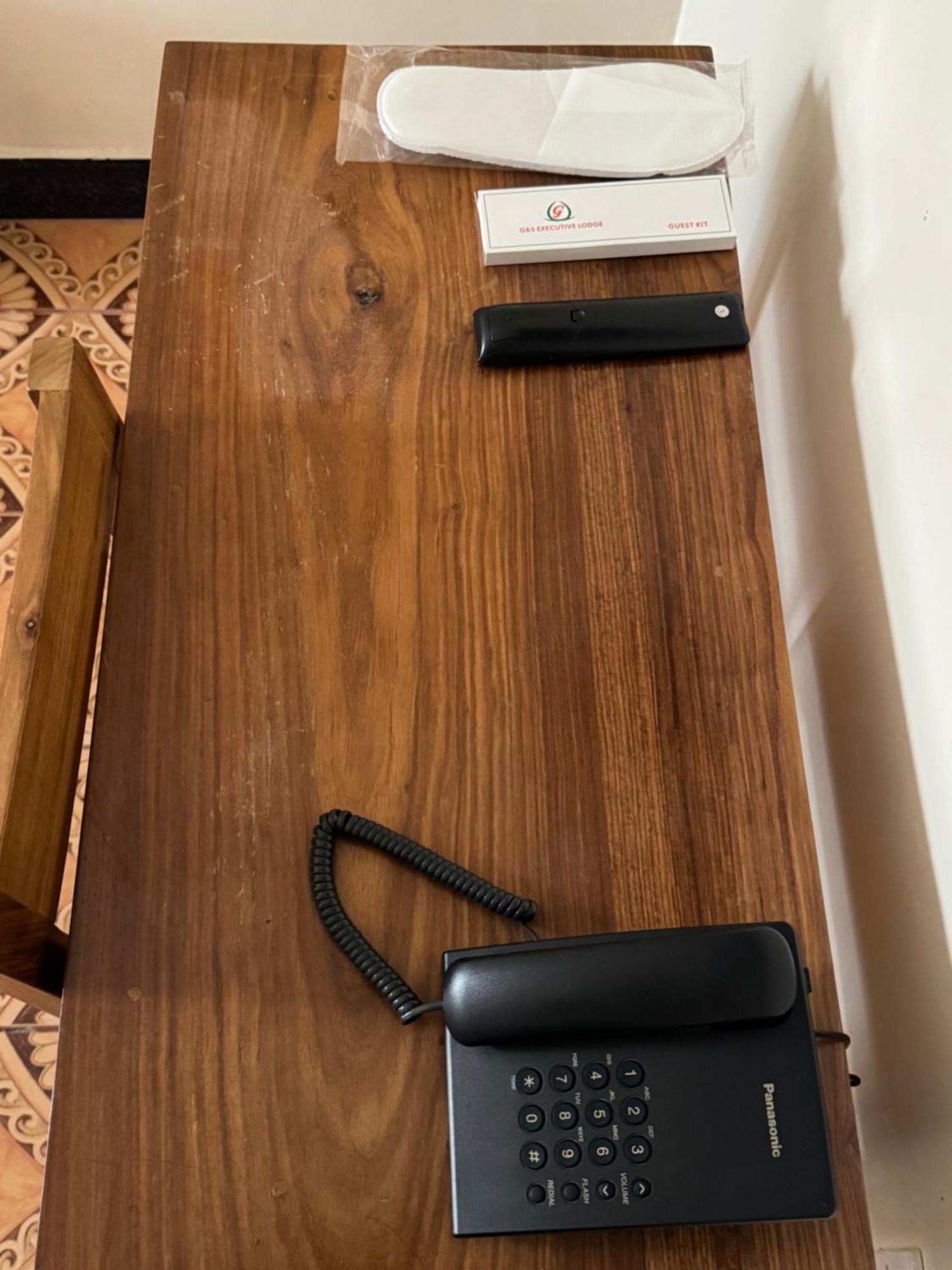 G & S Executive Lodge 达累斯萨拉姆 外观 照片