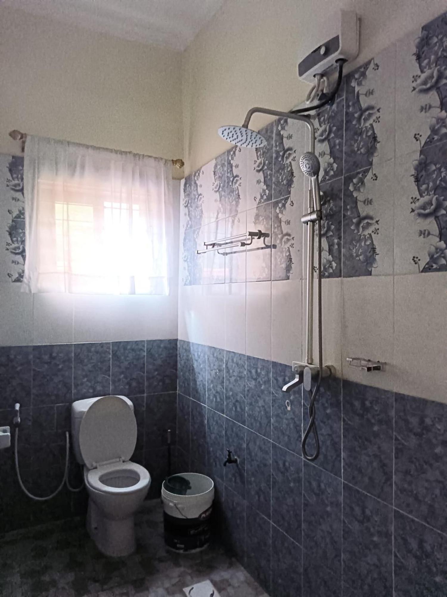 G & S Executive Lodge 达累斯萨拉姆 外观 照片